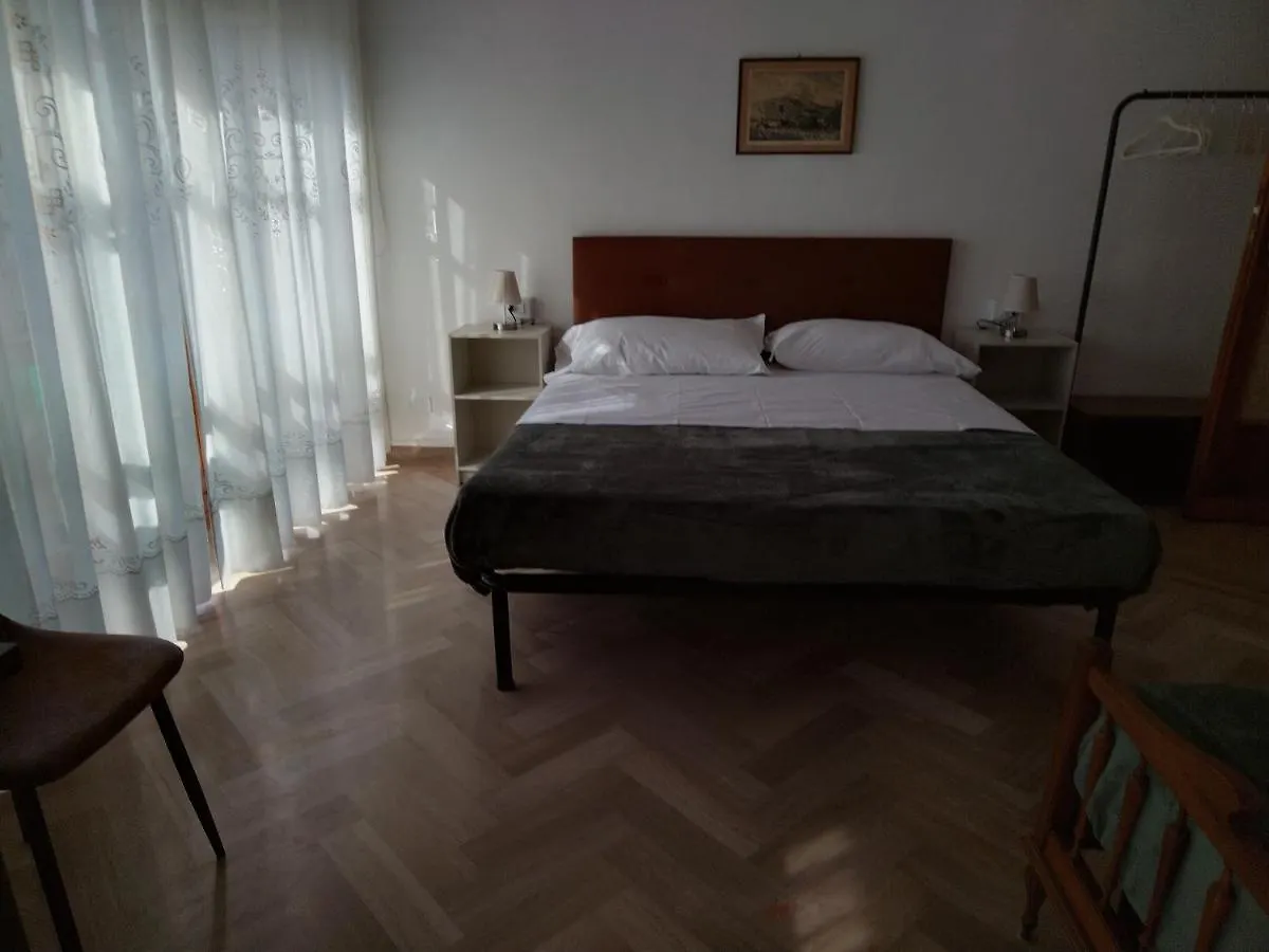 بيزا Olimpia Rooms
