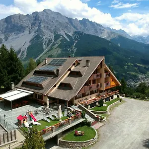 Mirage Aparthotel Oga